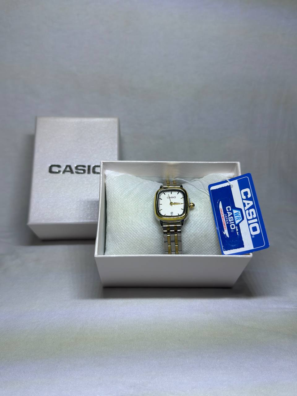 Monter CASIO ™ ساعة نسائية