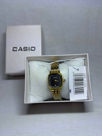 Monter CASIO ™ ساعة نسائية